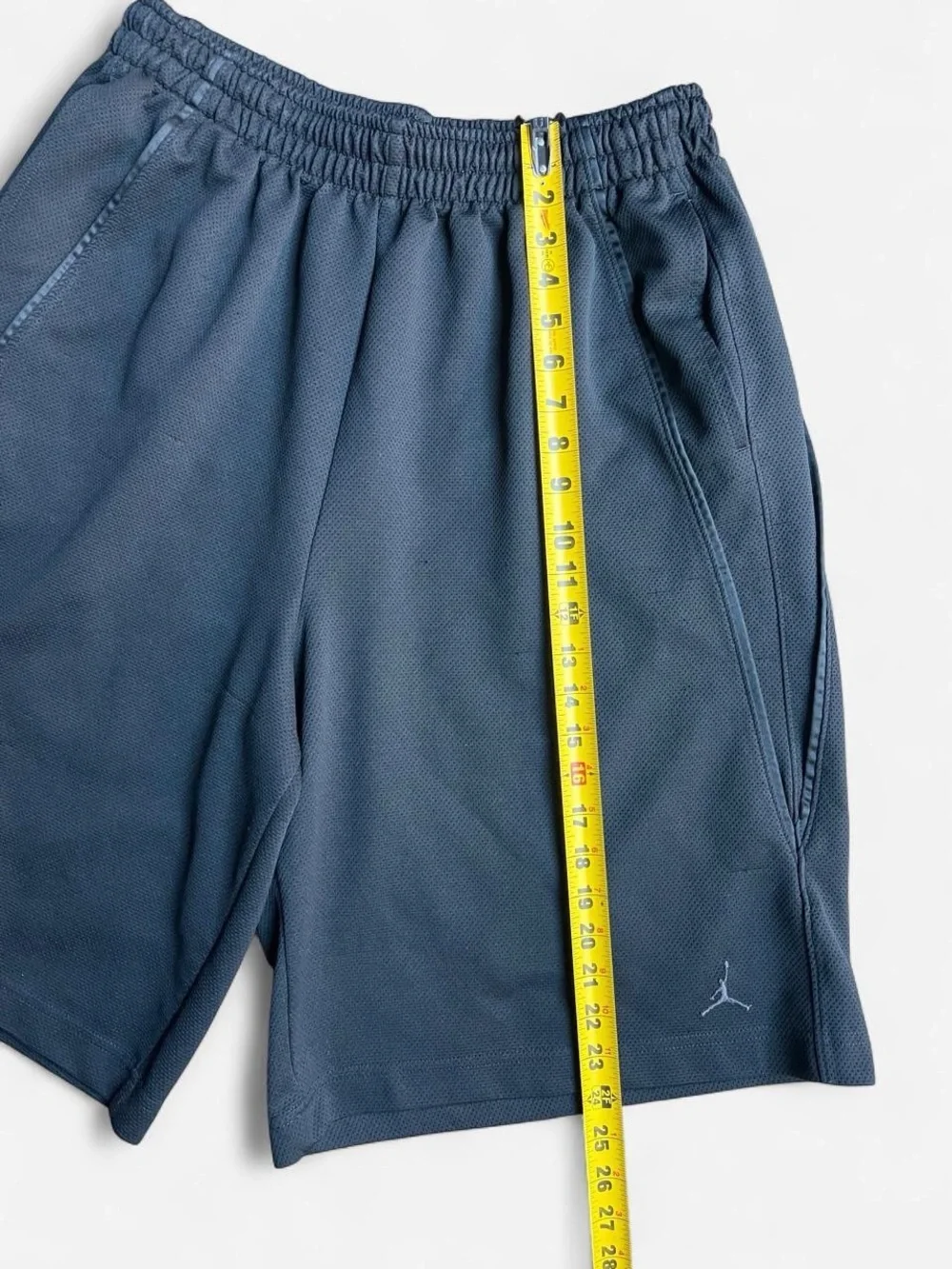 Jordan Black Basketball Sporty Gym Shorts w Drawstrings Sz XL